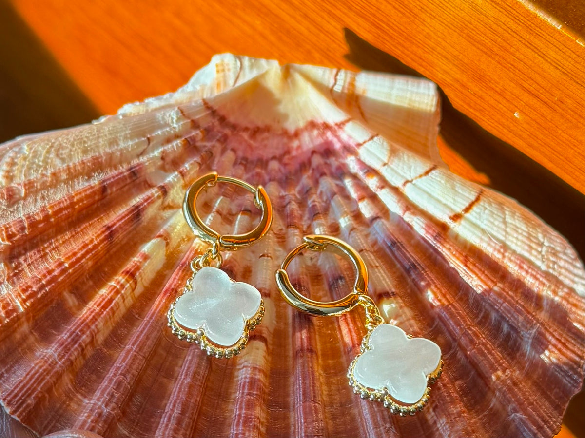 Bianca Clover Hoops
